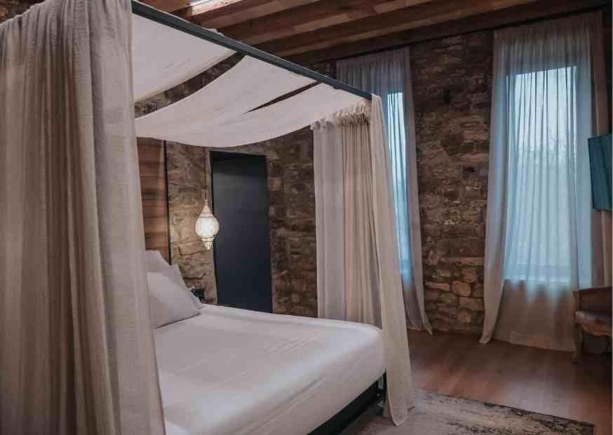 Hotel Les Quingles Calders Esterno foto